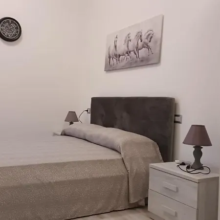 La Laguna Guest house *